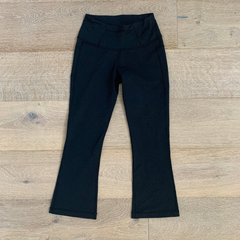 Lululemon Flare Crop Wunder Under Leggings